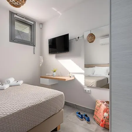 Aqua Iv Ελαφόνησος