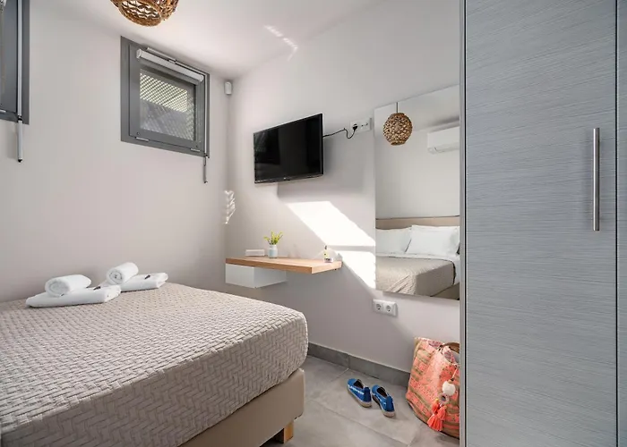 Aqua Iv Ελαφόνησος